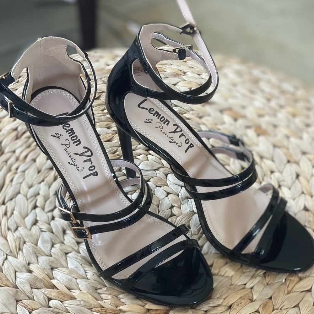 Sexy Patent Black Patent Strappy Heeled Sandals with Ankle Buckle